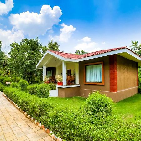Lemon Tree Wildlife Resort, Bandhavgarh Tāla Kültér fotó