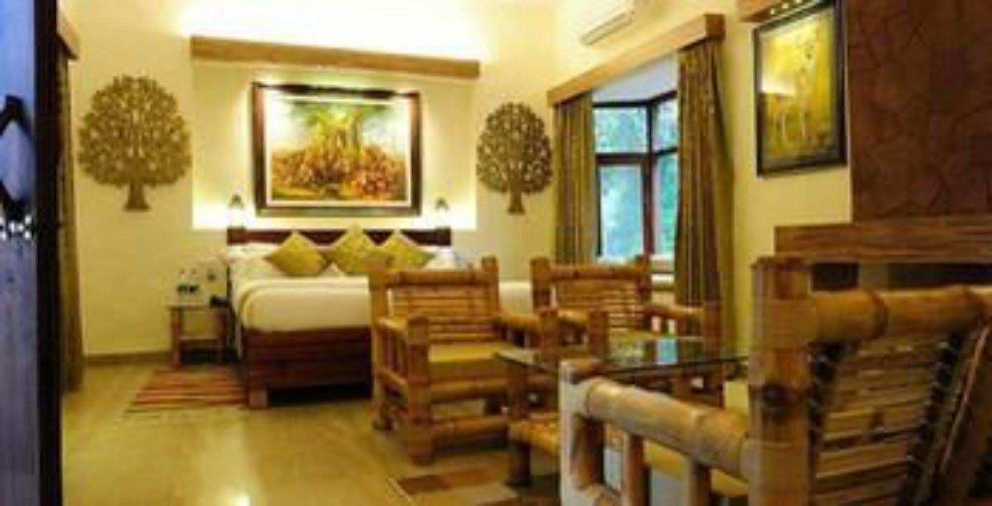 Lemon Tree Wildlife Resort, Bandhavgarh Tāla Kültér fotó