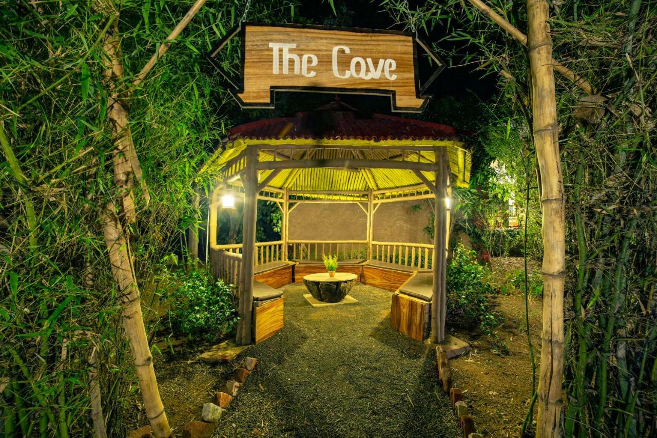 Lemon Tree Wildlife Resort, Bandhavgarh Tāla Kültér fotó