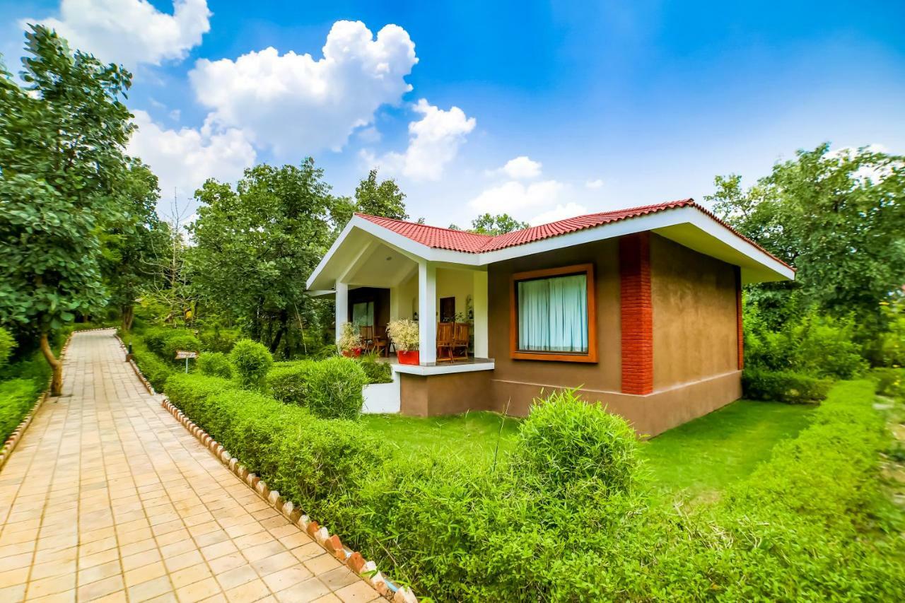 Lemon Tree Wildlife Resort, Bandhavgarh Tāla Kültér fotó